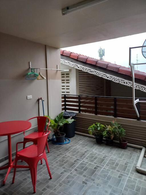 Apartment Mimi Cozy Apartment- Old Town Siriraj Wanglang Market *